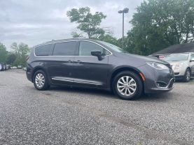 2019 CHRYSLER PACIFICA