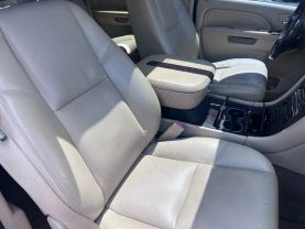 2011 CADILLAC ESCALADE SUV V8, FLEX FUEL, 6.2 LITER SPORT UTILITY 4D