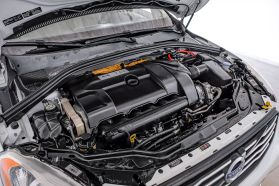 2015 VOLVO XC60 SUV 6-CYL, TURBO, 3.0 LITER T6 SPORT UTILITY 4D (2015.5)