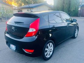 2013 HYUNDAI ACCENT HATCHBACK 4-CYL, 1.6 LITER SE HATCHBACK 4D