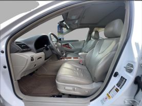 2010 TOYOTA CAMRY SEDAN 4-CYL, 2.5 LITER XLE SEDAN 4D