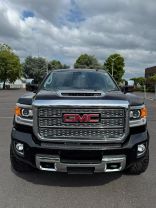 2019 GMC SIERRA 3500 HD CREW CAB PICKUP V8, TURBO DIESEL, 6.6 LITER DENALI PICKUP 4D 6 1/2 FT