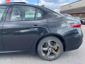 2018 Alfa Romeo Giulia - Image 3