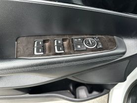 2017 KIA SORENTO SUV 4-CYL, GDI, 2.4 LITER LX SPORT UTILITY 4D