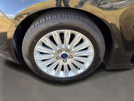 2014 FORD FUSION SEDAN 4-CYL, HYBRID, 2.0 LITER SE HYBRID SEDAN 4D