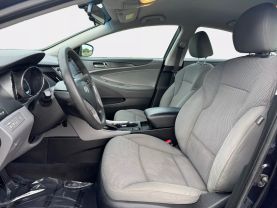 2013 HYUNDAI SONATA SEDAN 4-CYL, 2.4 LITER GLS SEDAN 4D