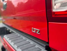 2018 CHEVROLET SILVERADO 1500 CREW CAB PICKUP V8, ECOTEC3, 6.2 LITER Z71 LTZ PICKUP 4D 5 3/4 FT