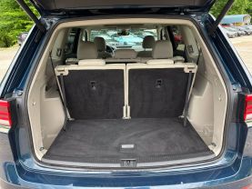 2021 VOLKSWAGEN ATLAS SUV V6, 3.6 LITER SEL 4MOTION (2021.5) SPORT UTILITY 4D at T&T Repairables - used car dealership in Spencer, Indiana.