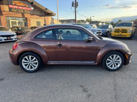 2017 VOLKSWAGEN BEETLE