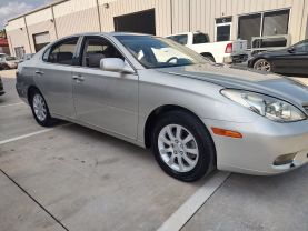 2004 LEXUS ES SEDAN V6, 3.3 LITER ES 330 SEDAN 4D