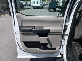 2020 FORD F250 SUPER DUTY CREW CAB 8FT KNAPHEIDE SERVICE BED TRUCK SERVICE/UTILITY TRUCKS V8, FLEX FUEL, 6.2 LITER XL PICKUP 4D 8 FT - Eddies Auto Sales