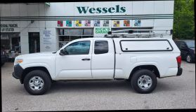 2020 Toyota Tacoma Access Cab Sr Pickup 4d 6 Ft - Image 1