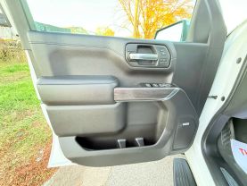 2019 CHEVROLET SILVERADO 1500 CREW CAB PICKUP V8, ECOTEC3, DFM, 5.3 LITER LTZ PICKUP 4D 5 3/4 FT