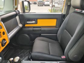 2007 TOYOTA FJ CRUISER SUV V6, 4.0 LITER SPORT UTILITY 2D
