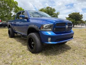 2014 RAM 1500 CREW CAB PICKUP V8, HEMI, 5.7 LITER SPORT PICKUP 4D 6 1/3 FT