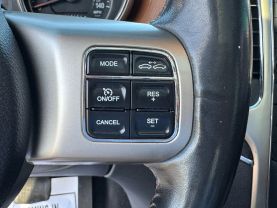 2011 JEEP GRAND CHEROKEE SUV V8, 5.7 LITER OVERLAND SPORT UTILITY 4D