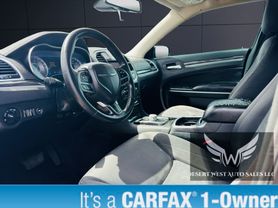 2021 CHRYSLER 300 SEDAN V6, 3.6 LITER 300 TOURING SEDAN 4D
