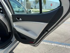 2024 GENESIS G70 SEDAN 4-CYL, TURBO, GDI, 2.5 LITER 2.5T STANDARD SEDAN 4D