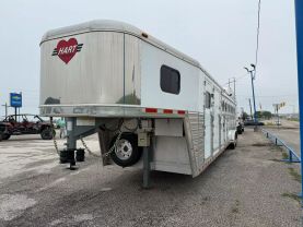 2007 HART HORSE TRAILER U6HG TRAILER - -