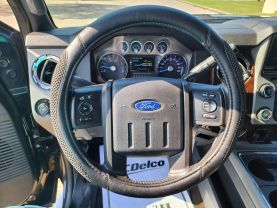 2013 FORD F250 SUPER DUTY CREW CAB PICKUP V8, TURBO DSL, 6.7L LARIAT PICKUP 4D 6 3/4 FT