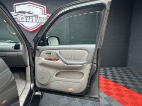 2006 TOYOTA SEQUOIA SUV V8, 4.7 LITER LIMITED SPORT UTILITY 4D