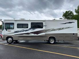 Used 2006 GEORGETOWN BY FOREST RIVER SE SERIES - - 350DS FORD - LA Auto Star located in Virginia Beach, VA