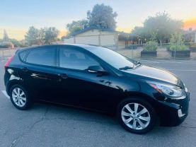 2013 HYUNDAI ACCENT HATCHBACK 4-CYL, 1.6 LITER SE HATCHBACK 4D