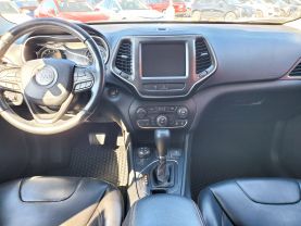 2019 JEEP CHEROKEE SUV V6, 3.2 LITER TRAILHAWK SPORT UTILITY 4D