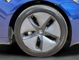 2018 TESLA MODEL 3 SEDAN DUAL ELECTRIC MOTORS LONG RANGE SEDAN 4D