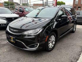 2018 CHRYSLER PACIFICA VAN V6, 3.6 LITER TOURING L MINIVAN 4D