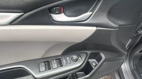 2017 Honda Civic - Image 9