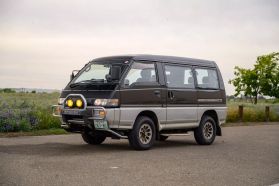 1996 MITSUBISHI DELICA STAR WAGON VAN 4D56 LIMITED EDITION