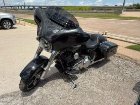 2015 HARLEY-DAVIDSON STREET GLIDE MOTORCYCLES - MC