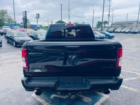 2021 RAM 1500 CREW CAB PICKUP V8, HEMI, ETORQUE, 5.7 LITER BIG HORN PICKUP 4D 5 1/2 FT