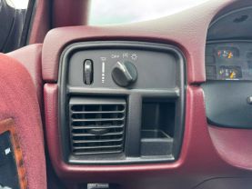 1996 CHEVROLET CAPRICE CLASSIC SEDAN V8, 4.3 LITER SEDAN 4D