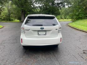2013 TOYOTA PRIUS V WAGON 4-CYL, HYBRID, 1.8 LITER FIVE WAGON 4D