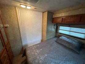 Used 2006 GEORGETOWN BY FOREST RIVER SE SERIES - - 350DS FORD - LA Auto Star located in Virginia Beach, VA