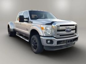 2012 FORD F350 SUPER DUTY CREW CAB PICKUP V8, TURBO DSL, 6.7L LARIAT PICKUP 4D 8 FT at The One Autosales Inc in Phoenix , AZ 85022  33.60461470880989, -112.03641575767358
