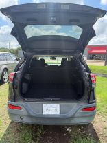 2016 Jeep Cherokee - Image 10