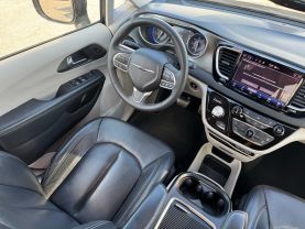 2022 CHRYSLER PACIFICA VAN V6, 3.6 LITER TOURING L VAN 4D