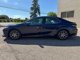 2021 TOYOTA CAMRY SEDAN 4-CYL, 2.5 LITER XLE SEDAN 4D