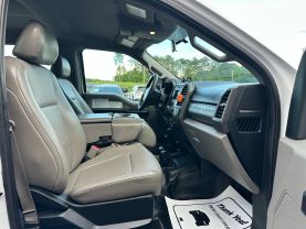 2017 FORD F550 SUPER DUTY CREW CAB & CHASSIS