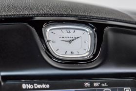 2016 CHRYSLER 300 SEDAN V6, 3.6 LITER 300S SEDAN 4D
