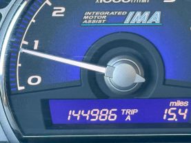 2010 HONDA CIVIC SEDAN 4-CYL, HYBRID, 1.3 LITER HYBRID SEDAN 4D