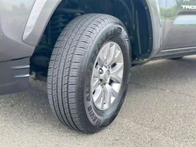 2016 TOYOTA TACOMA DOUBLE CAB PICKUP V6, 3.5 LITER SR5 PICKUP 4D 5 FT