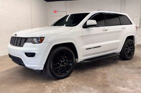2017 JEEP GRAND CHEROKEE SUV V6, VVT, 3.6 LITER ALTITUDE SPORT UTILITY 4D