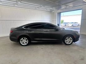 2016 CHRYSLER 200
