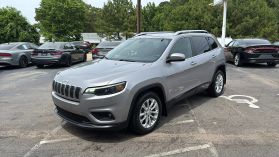 2019 Jeep Cherokee - Image 9