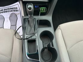 2015 HYUNDAI SONATA SEDAN 4-CYL, 2.4 LITER SE SEDAN 4D