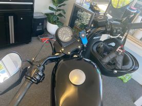2016 HARLEY-DAVIDSON XL883N IRON - - -
